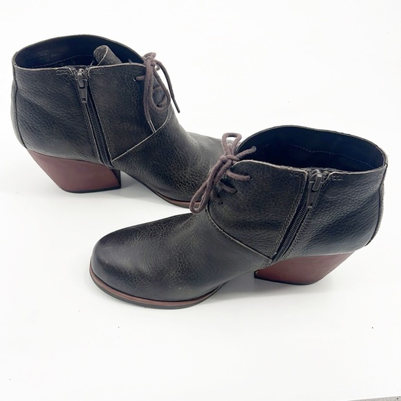 Kork-Ease Roana Lace Up Wedge Booties size 8.5 Brown - Picture 13 of 13